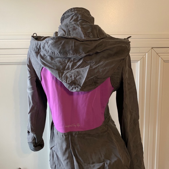 LAST CHANCE Titika jacket - Picture 10 of 11